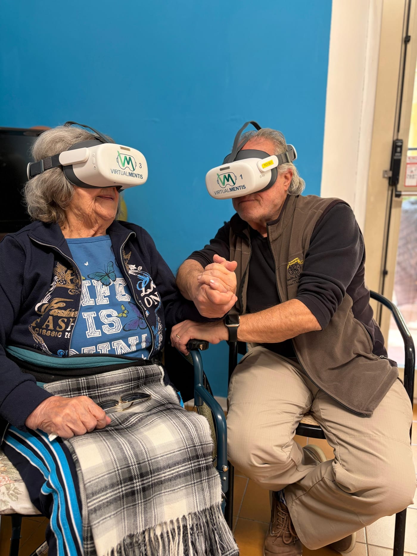 Operatrice Virtualmentis con Ospite durante una sessione guidata